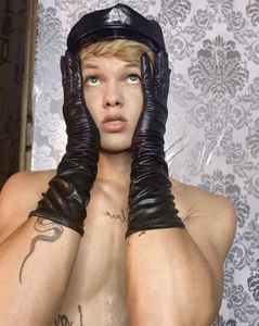 izan_20 😈🤪 圖片 5