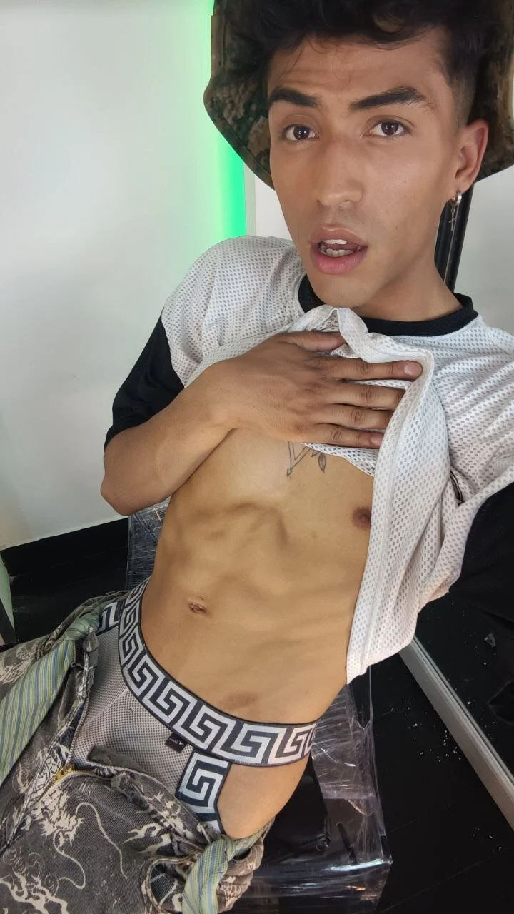 Aziel_Jenner 热门图片 7317