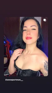AnneSquirtty's XXX Nude Photo 8