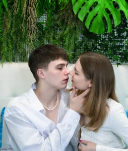 Emily_and_Ilumi We are waiting for you Bilde 6