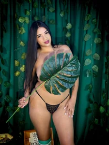 Emiily_GreeyのSt. Patrick’s Secret Desire 😈🍀の枚の写真