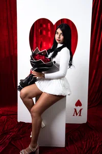 Zdjęcia michell_garcia1 Made to Make You Fall in Love 🥵😘✨✨:  9