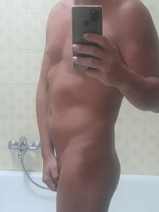 hardly_lover me public Foto 3