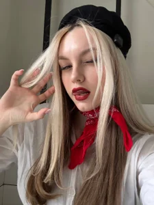 CherieSprinzl Frenchwoman  3. fénykép