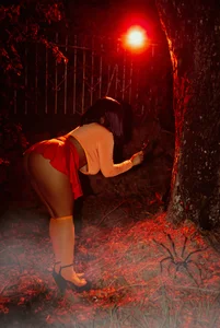 StaceyGraves_ Halloween Velma Pic 5