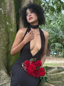 Lila-Rose vampire queen Immagine  4