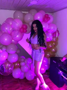 _girl_fernanda_ kisses รูป  2