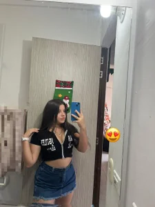 Lia_little18 Public Foto