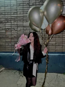 IsabellLongin Public Pic 6