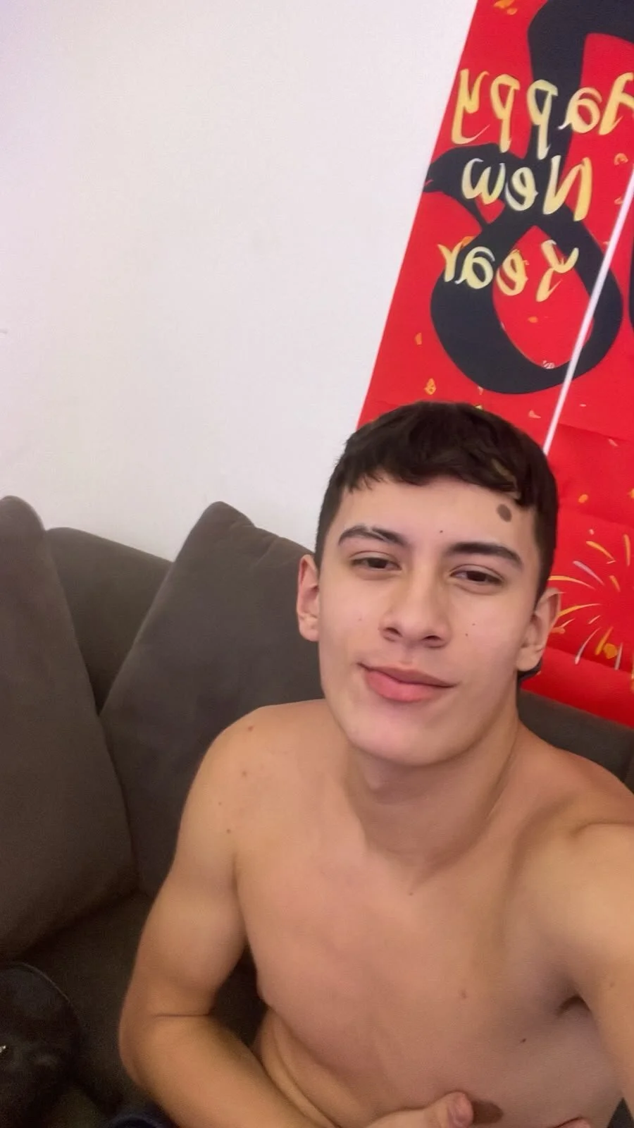 Трендове зображення  9822 Jereth_Boy