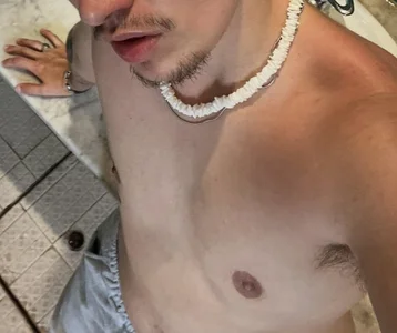 Public de Oscar-mattia  2 Imagens