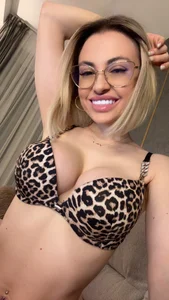 BaayBee__ Sweet lioness 🦁 Bilde 9