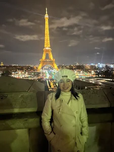 veronika_naughty Wonderfull travel to Paris Pic 2