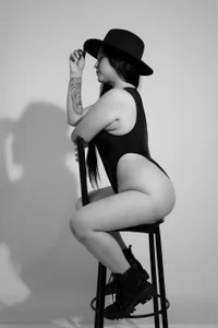 nare_celebi_ Public Hình 3