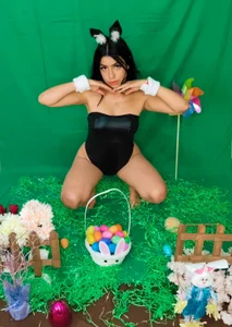 Laia_white Happy Easter🧡💛💚💙💜🐇 Pic 6