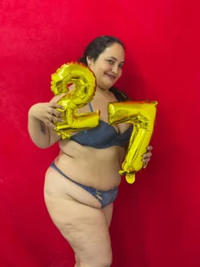 MiaRouss69 my happy day Pic 3