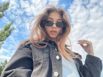 OdetteFay I want to touch you ^^ Pic 2