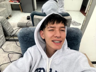 heyy_noah11 Public Pic 5