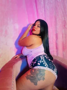 Sam-Evans-hot 🎀 PINK 🎀 Pic