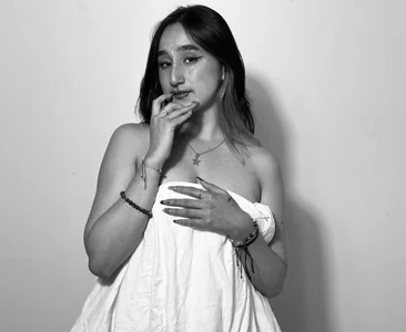 CharlotteStuart black Immagine  6