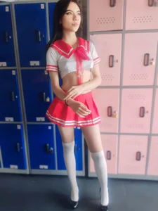 Roxanne_tay kullanıcısının Red girl albümü -  fotoğraf