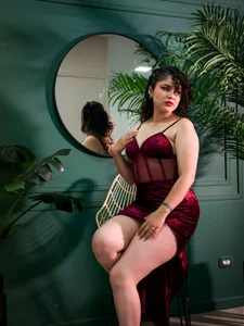 Violette_Blake_ Sensual Red Dress 사진 3