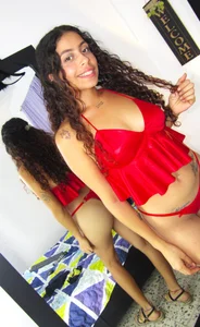 DannaAndPeter Public Pic 4