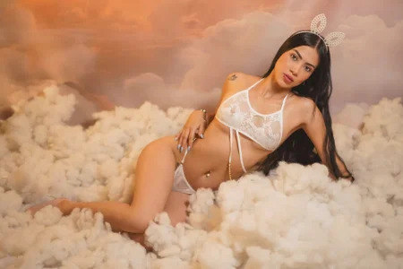 AbbieJoness_のAngelic 🤍の 9枚の写真