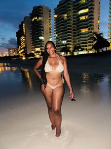 BLACK_ROSSE_1 Beach in the night Pic