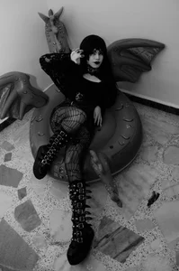 GOTH STYLE
