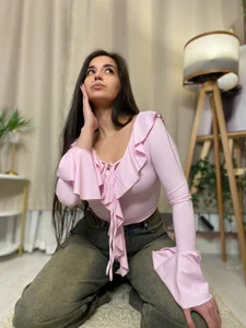 EmmyNoel passionate twists in clothes Pic 3