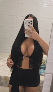 Lari_xl Public Pic