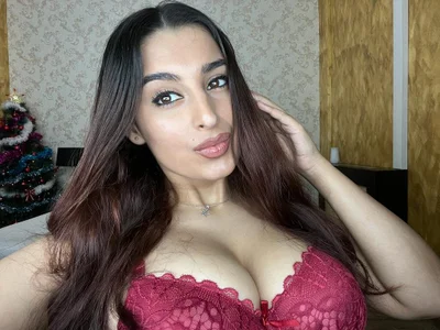 In burgundy lingerie de VallerieJones Foto 8