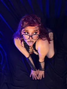 Cat girl(⁠=⁠^⁠･⁠ｪ⁠･⁠^⁠=⁠)💜 od zafire_gixx  4 snímek