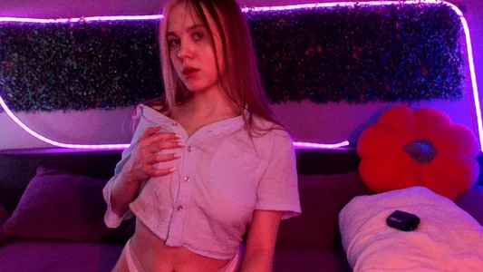 Public od Dyna_bae  2 snímek