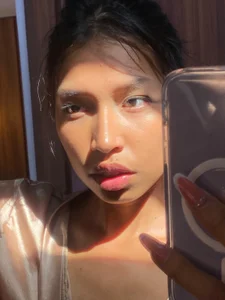 Abigaiil_Grey My natural face  2. fénykép