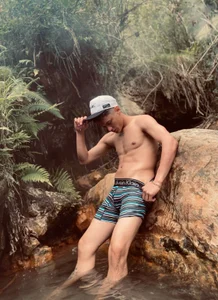 Ixchell_dewei Horny boy Pic 2