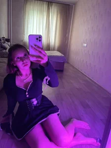 NellyDrew Public Pic 2