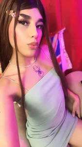 Mia_Blossoml__ kullanıcısının ✨i love u guys✨ albümü -  2 fotoğraf