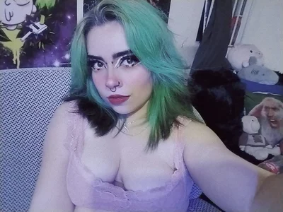 Ivy1111 Public Pic 2