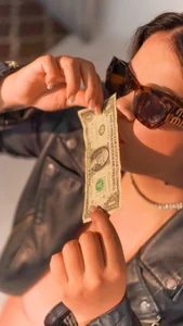 Sara_Thompsoon In a good moment 💕 Pic 4