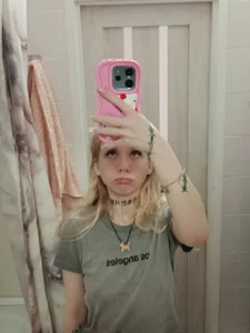 Nica_Kawaii Public  8. fénykép