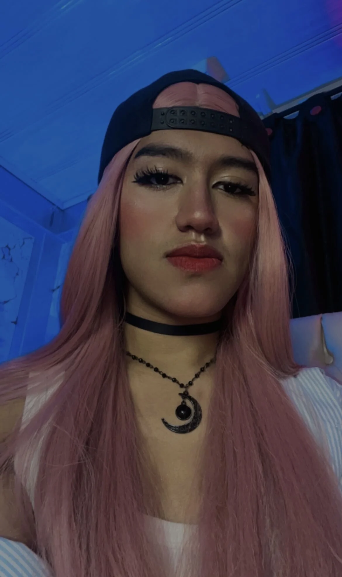 Luna_Sissy_ 님의 트렌드 중인 사진  5269개