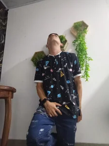 Adrian_fire Dangerous innocence 😈 Billede 2