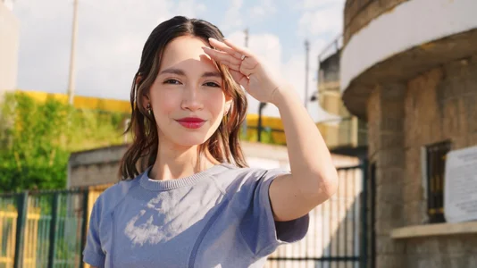 LilyTheaのPlayingの 8枚の写真