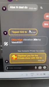 Dever_Bhabhi_: Public ( 5 фото)