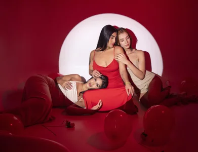 SkyFallls Valentin Day Hình 2