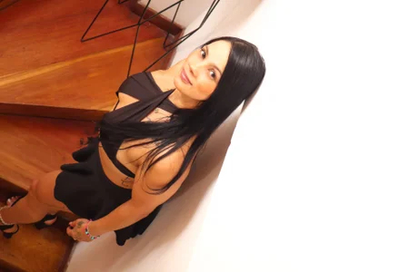 Antonella_Vega01 BLACK DRESS Pic