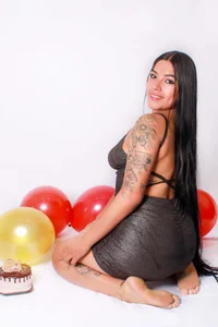 MEGANZARICK 🎂🎉YEAY it's my HBD ✨🎈 Pic