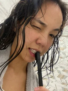 FreedaKulow Yummy Yummy💜 টি ছবি